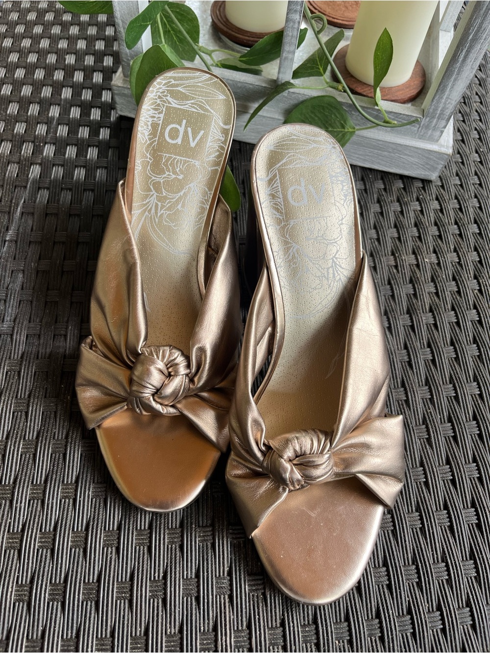 DV by Dolce Vita Metallic Rose Knot Slide Mules